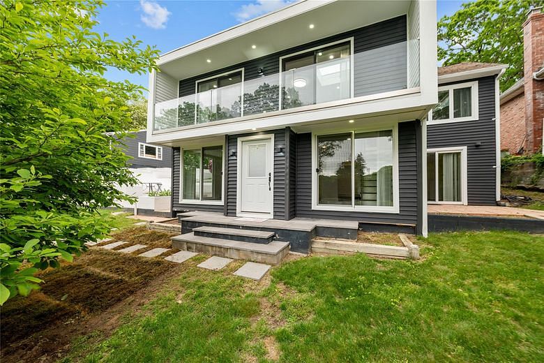 5 Cedar Road