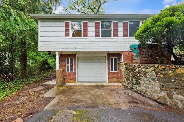 5 Murray Hill Road