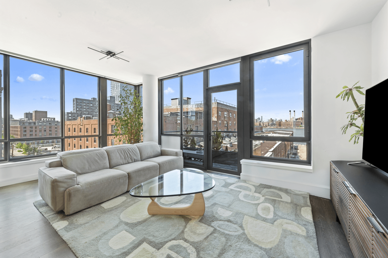 50 Greenpoint Avenue #6H