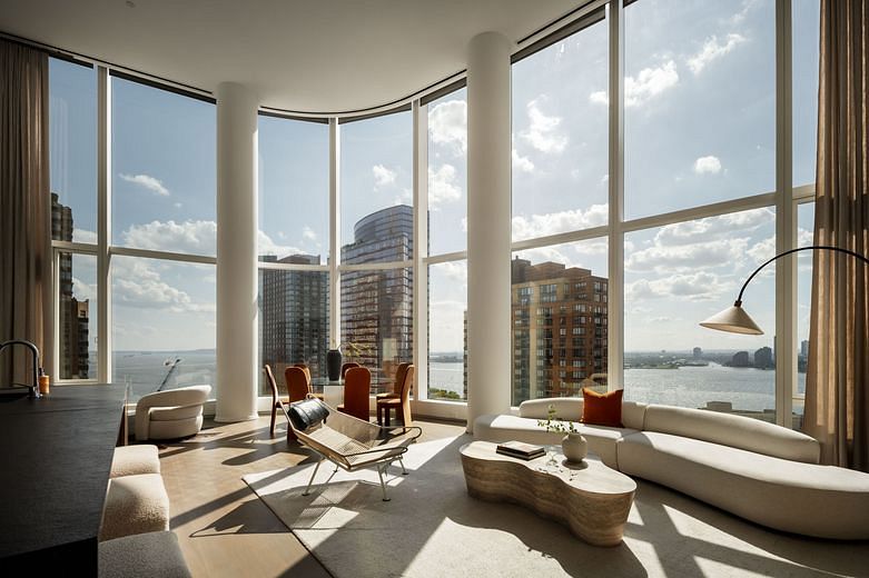 50 West Street #18-C