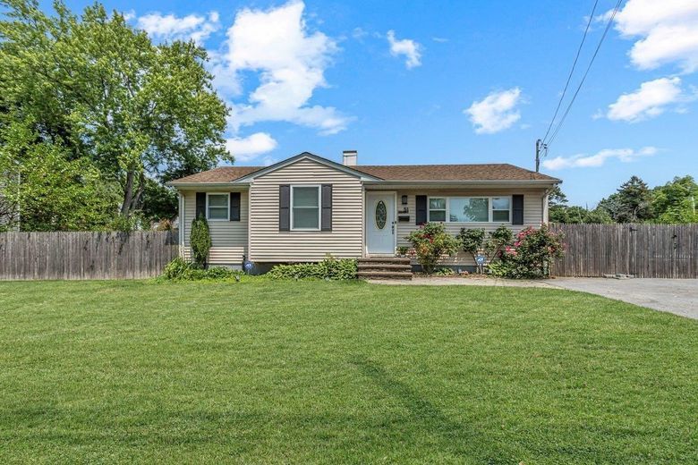 51 Andrews Avenue