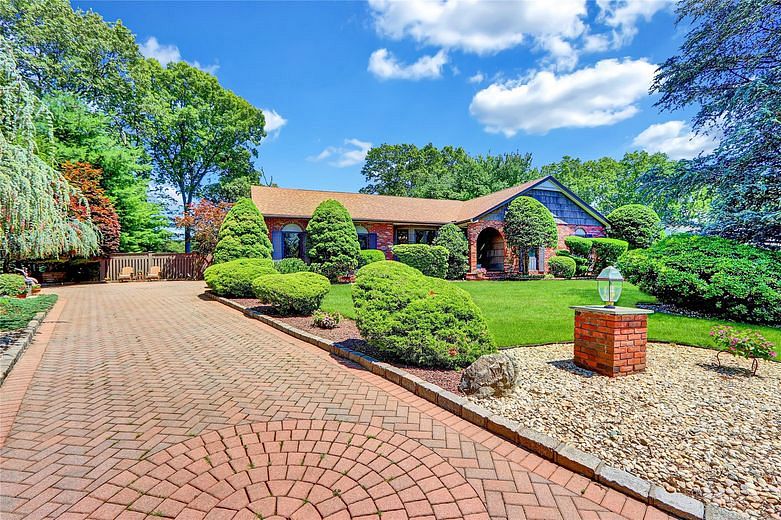 51 Glenridge Avenue