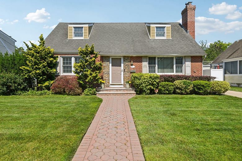 51 Wales Avenue