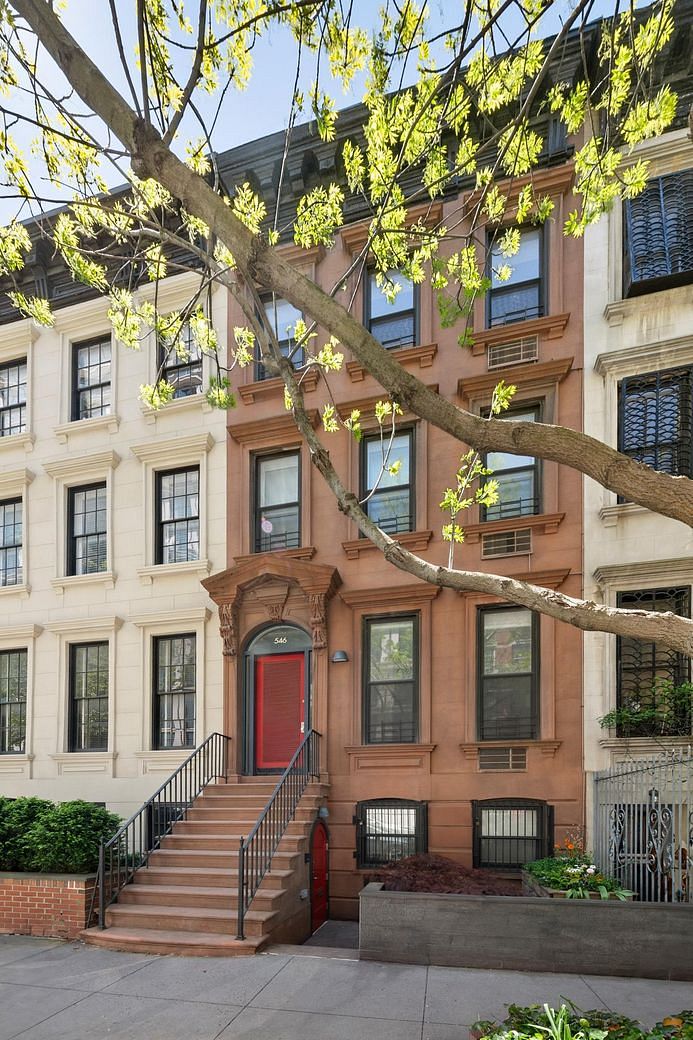 546 East 87th Street