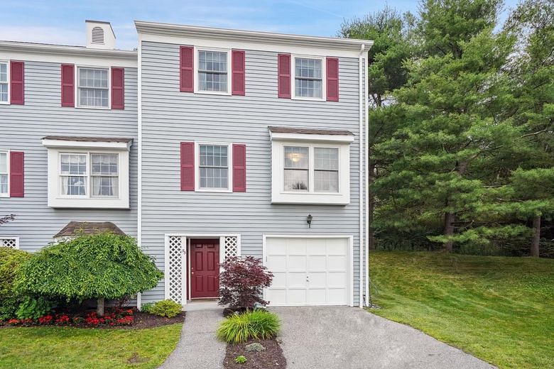 55 Winterberry Circle