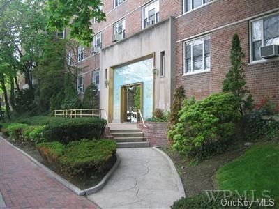 5601 Riverdale Avenue #5A