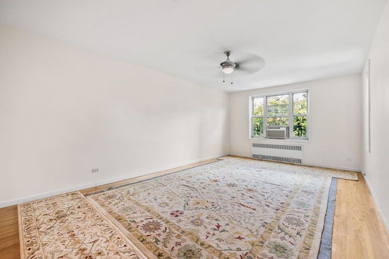5601 Riverdale Avenue #5P