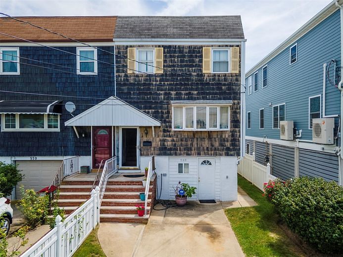 568 Beach 65th Street