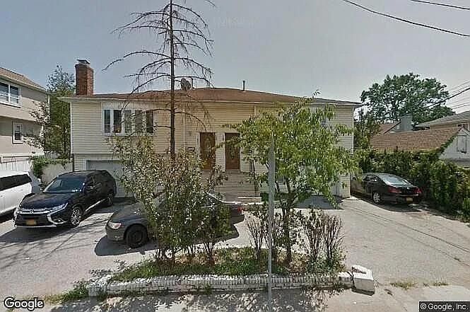 569 Peninsula Boulevard
