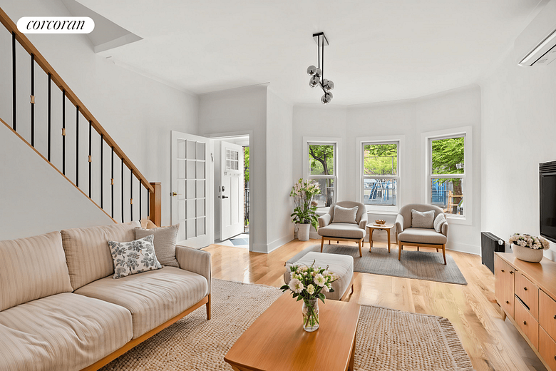 580 East 7th Street
