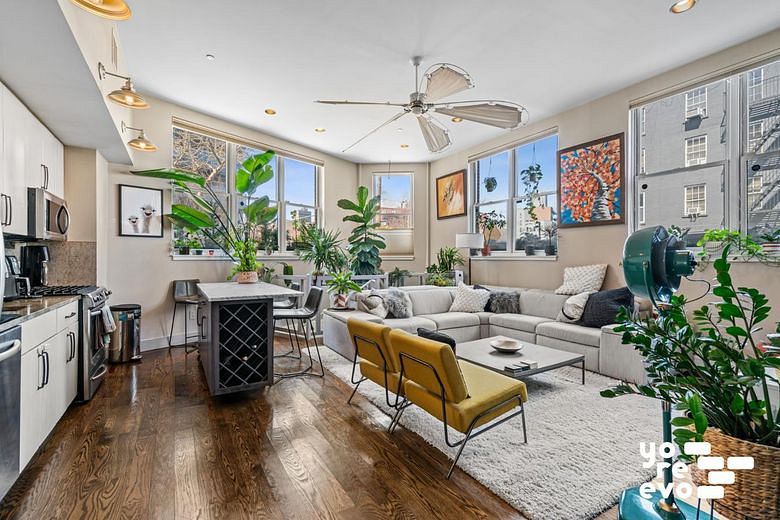 587 WASHINGTON AVENUE #1