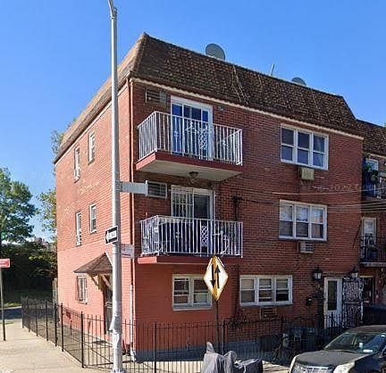 59-38 Xenia Street