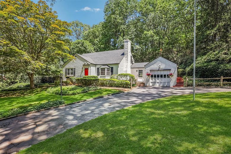 6 Cold Spring Lane