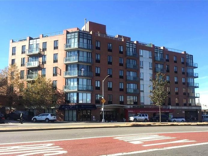 60-70 Woodhaven Boulevard #3H