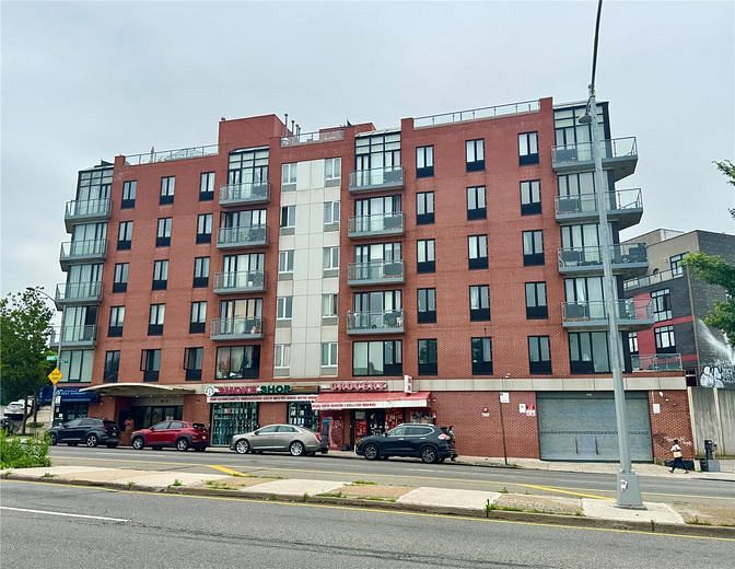 6070 Woodhaven Boulevard #5E