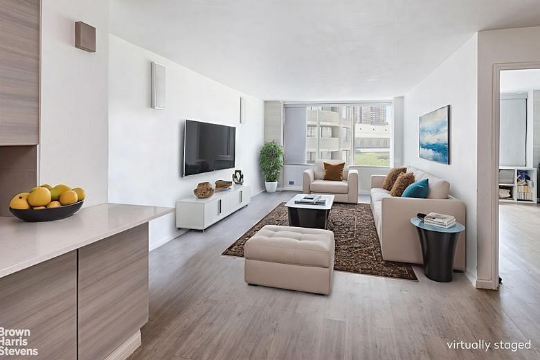 61 West 62nd Street #8H