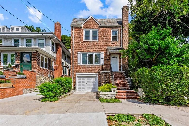 6112 Fieldston Road