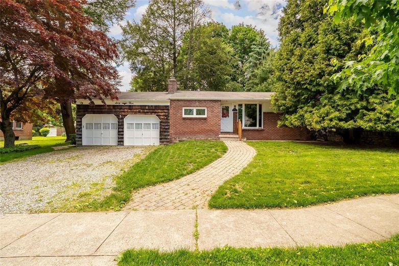 63 Lexington Drive