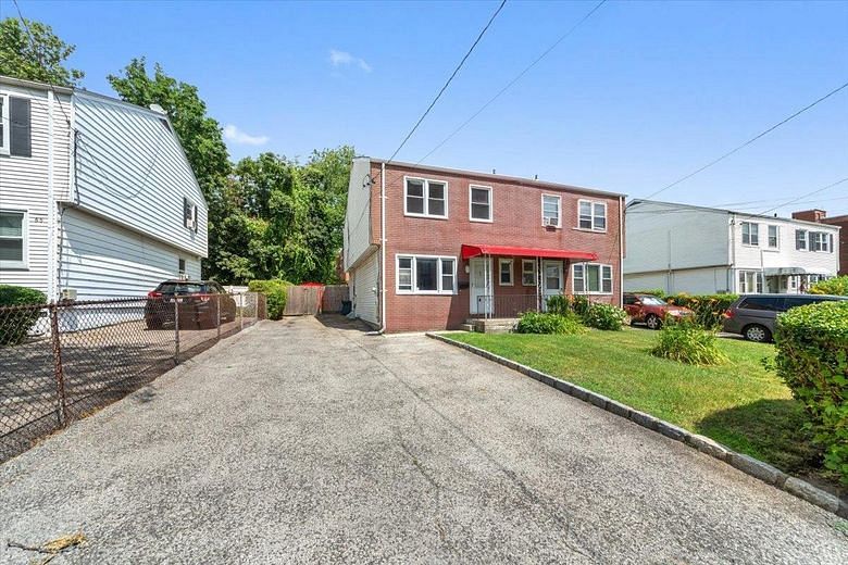 63 N Fulton Avenue