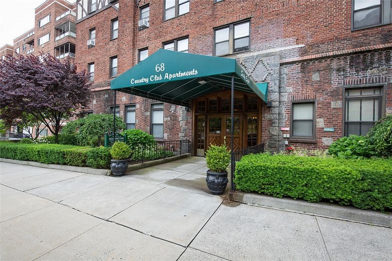 68 E Hartsdale Avenue #3K
