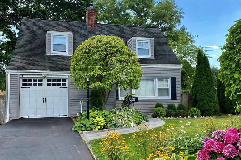 69 Howard Avenue