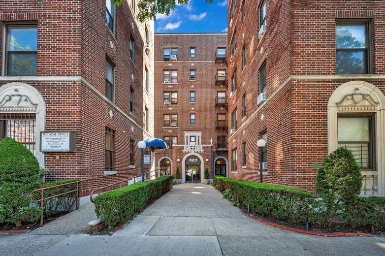 7401 Fourth Avenue #E7