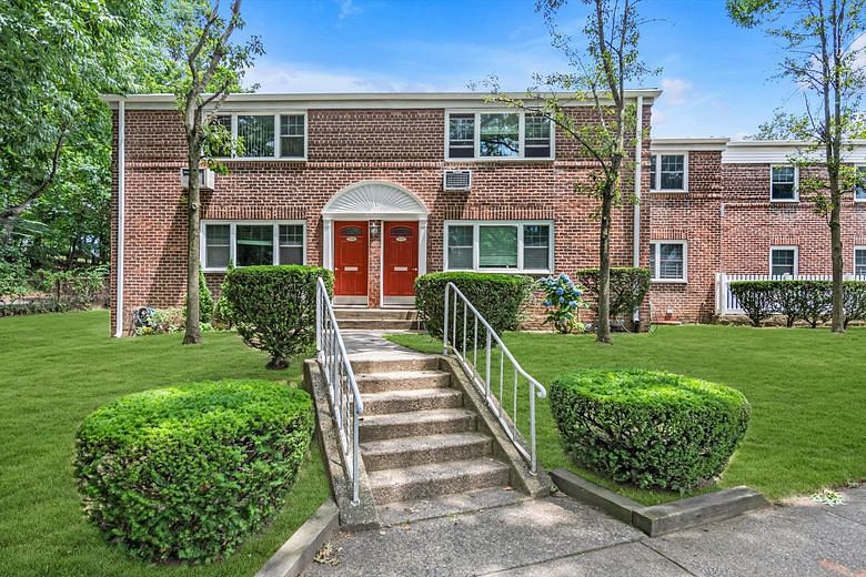 77-17 Springfield Boulevard #B
