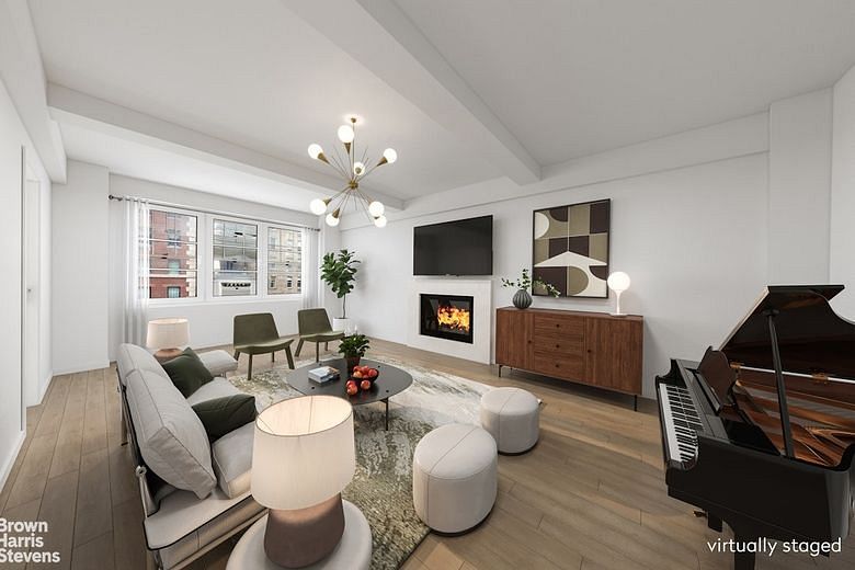 785 Park Avenue #7D