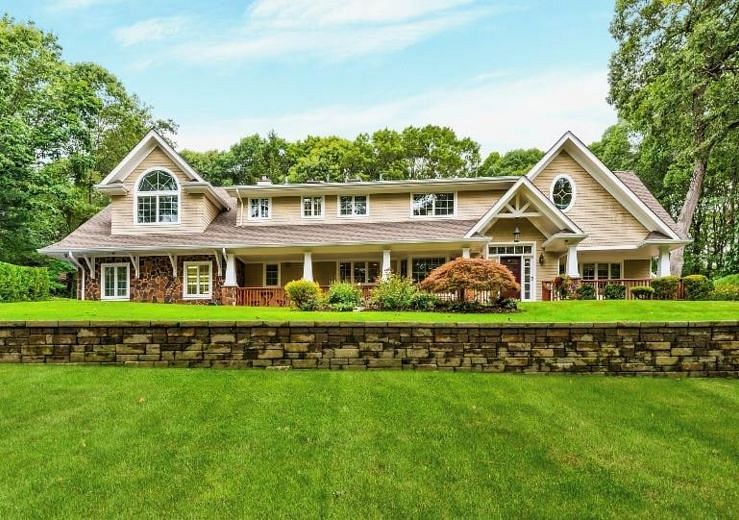 8 Ponderosa Drive