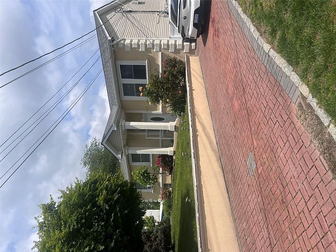 81 Irving Avenue
