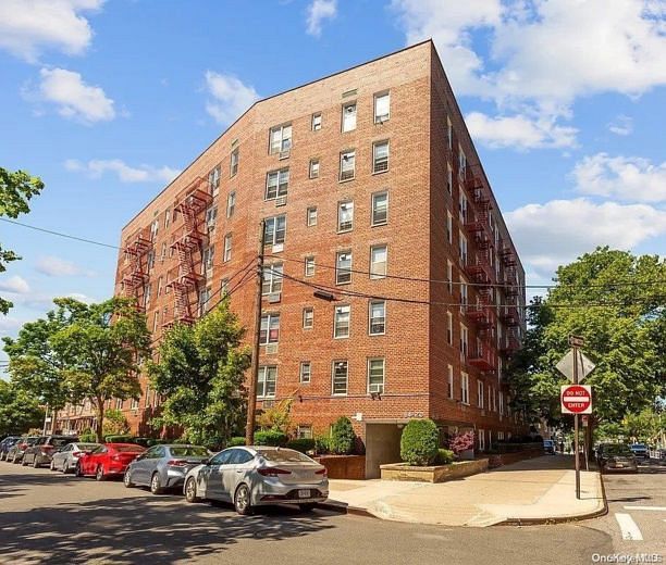 84-20 51st Ave #2E