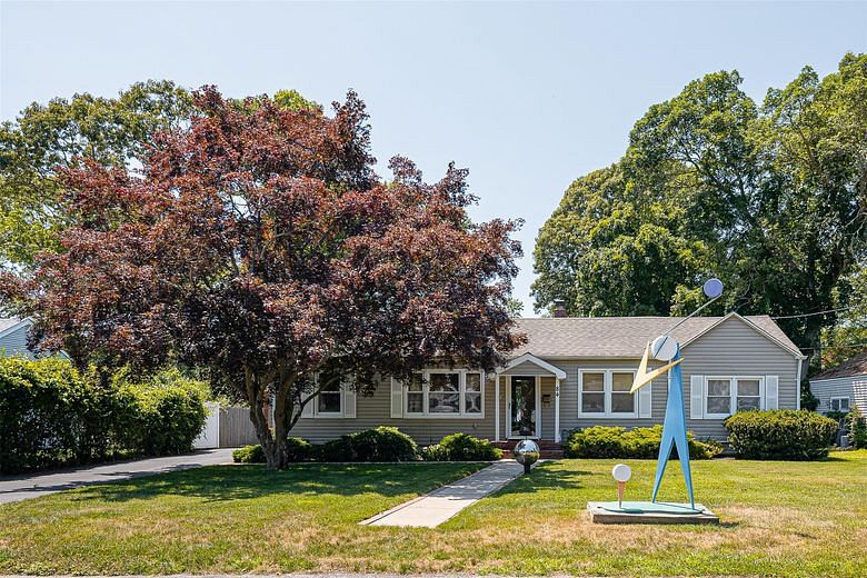 84 Country Club Road