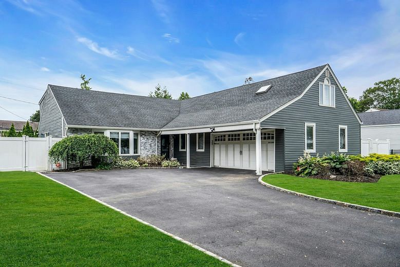 85 Joyce Lane