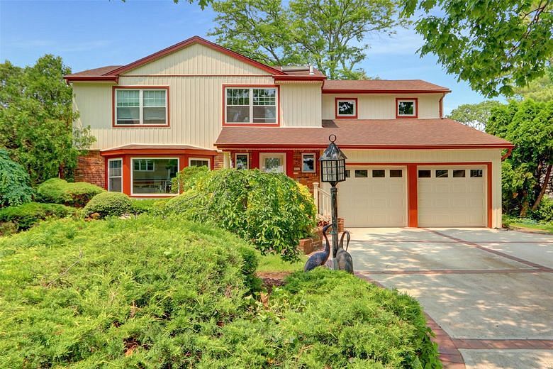 86 Country Village Lane