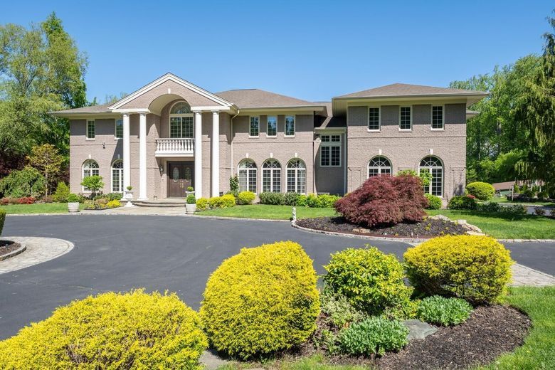 86 Old Tappen Road