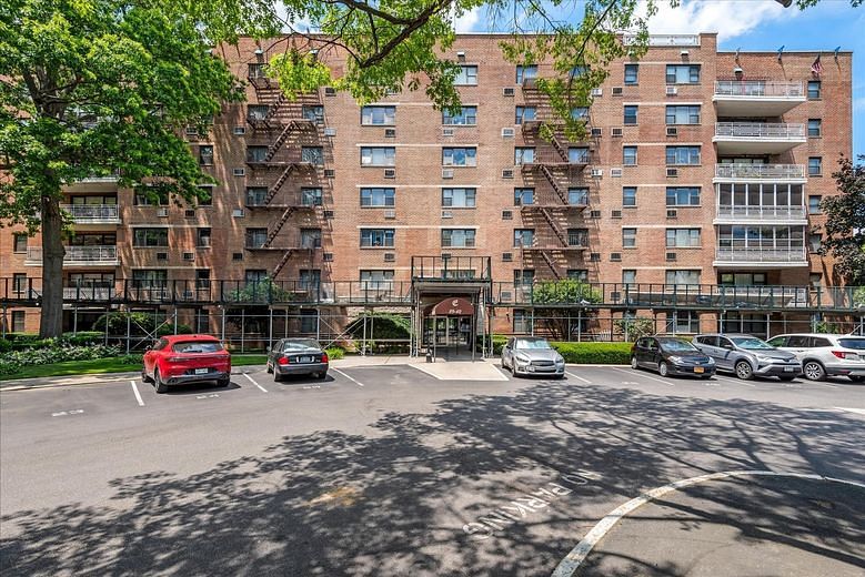 89-40 151st Avenue #1M