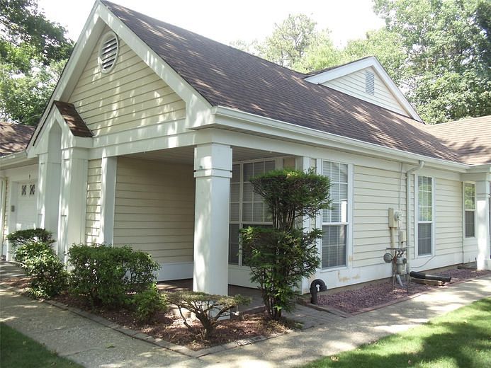 9 Glen Drive