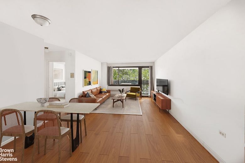 90 Gold Street #3E