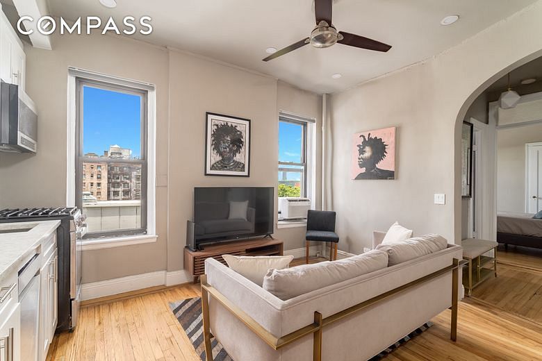 94 Hamilton Place #6E