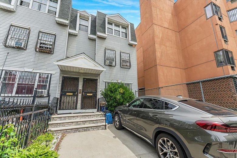977 E 179th Street