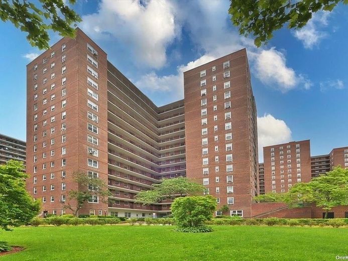 98-20 62 Drive #12J
